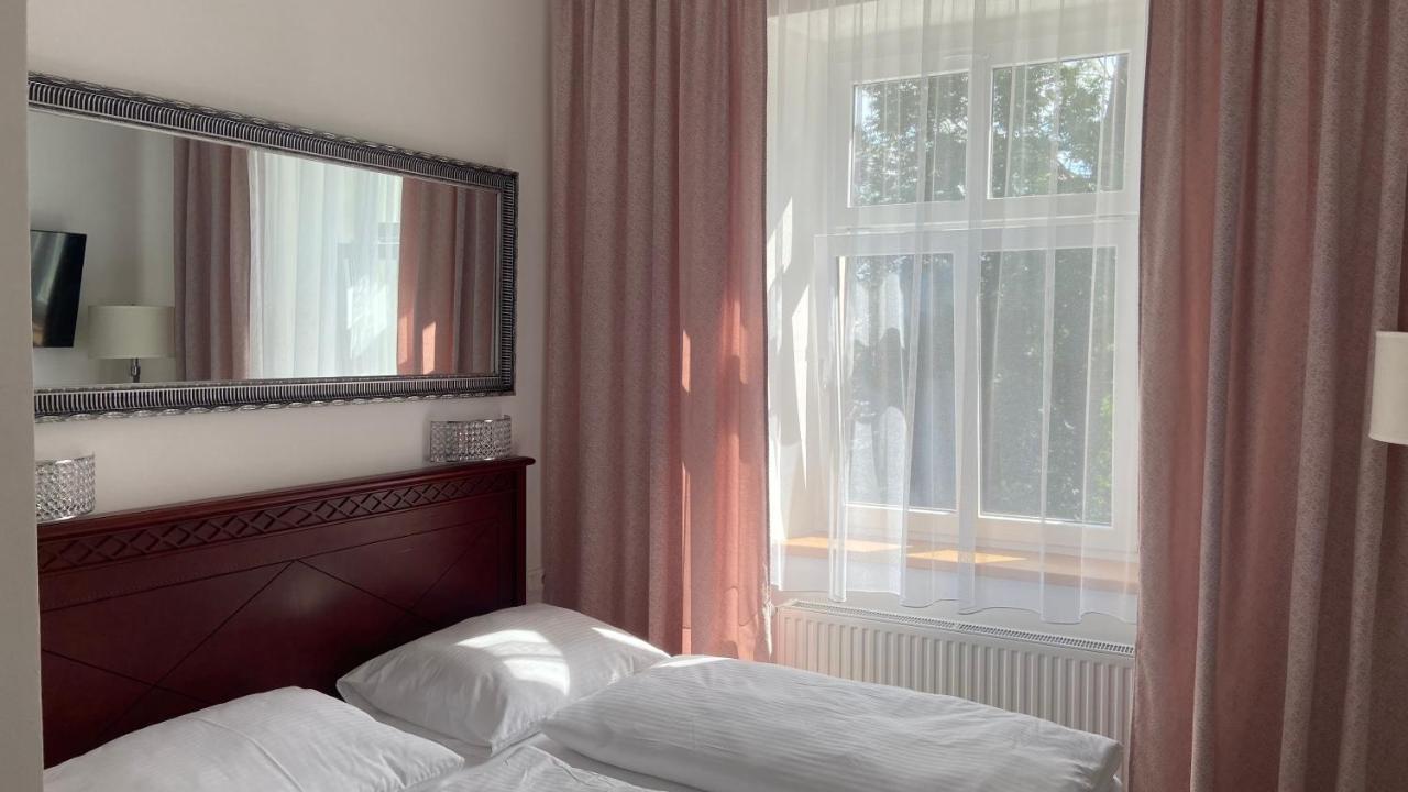 Aparthotel Slezak Litomyšl Buitenkant foto