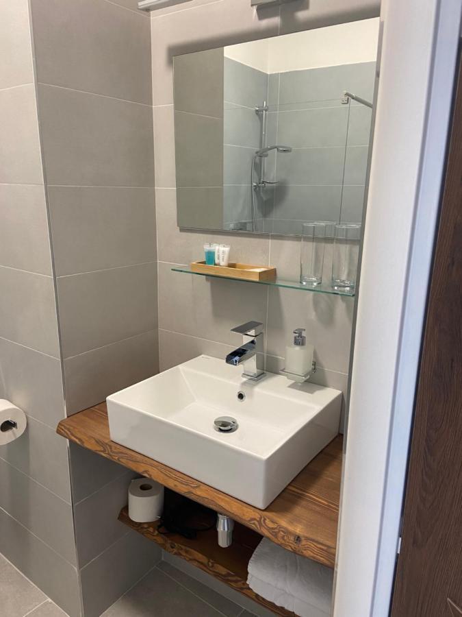 Aparthotel Slezak Litomyšl Buitenkant foto