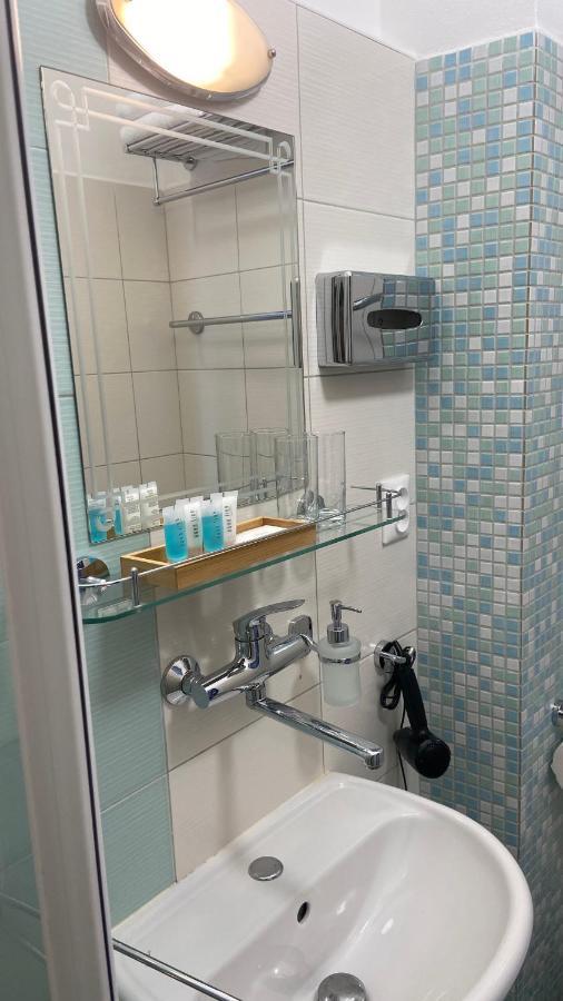 Aparthotel Slezak Litomyšl Buitenkant foto